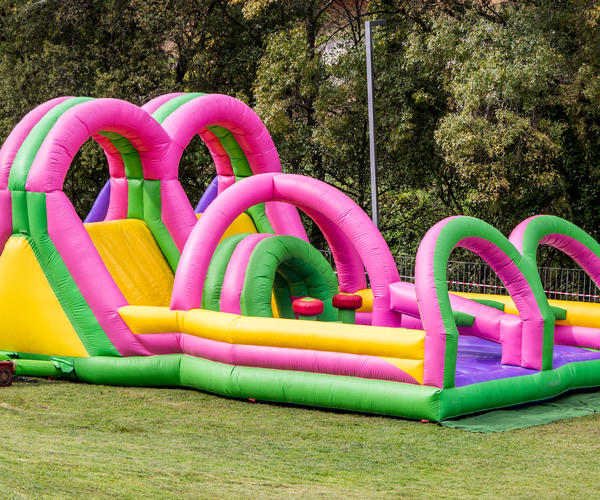 Imagem Principal do Produto Pista com Escalada